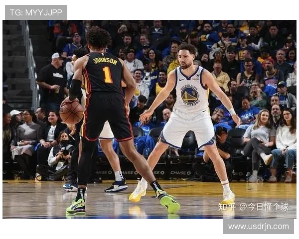 2018年NBA勇士队与老鹰队精彩对决回顾与赛季分析 2018年NBA勇士队与老鹰队精彩对决回顾与赛季分析