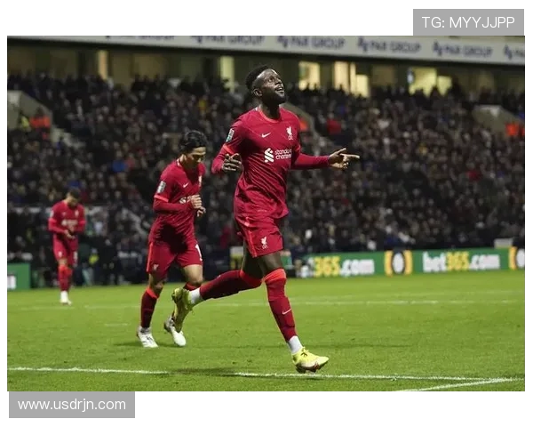 普雷斯顿与步懒顿的激烈对决揭示足球战术的精彩与魅力