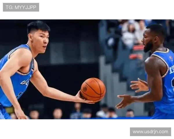 范子铭：从篮球新星到职业生涯的辉煌转折点探索与成长之路